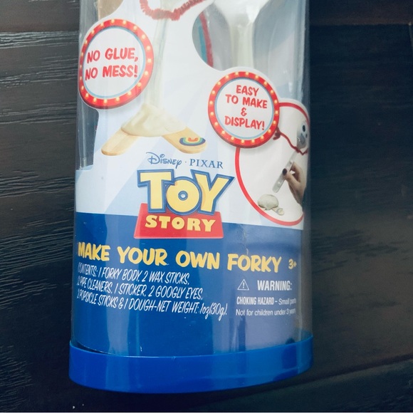 Disney Pixar Toy Story 4 'Make Your Own Forky' Arts & Crafts Kit Set - Picture 2 of 5